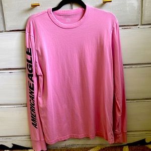 Medium, Pink and from American eagle